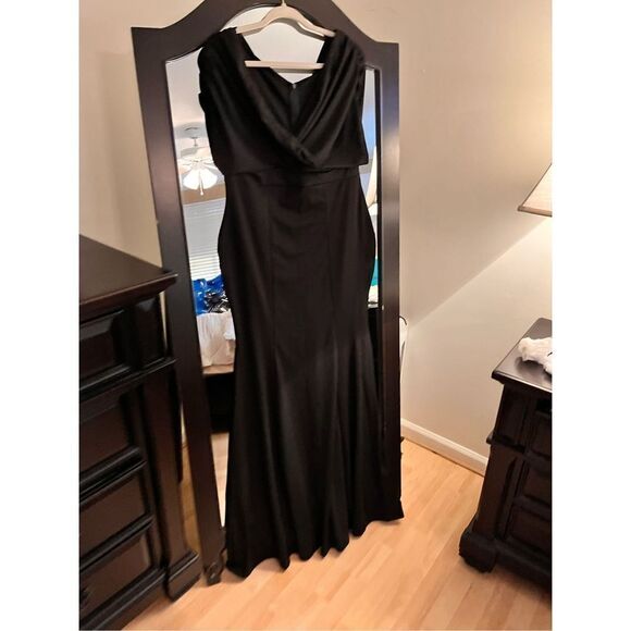 NEW V Neck Mermaid Bridesmaid Dress Formal Prom Party Gown XL - Picture 1 of 2